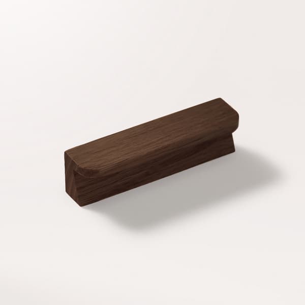 Frida 80 Dark wood finish